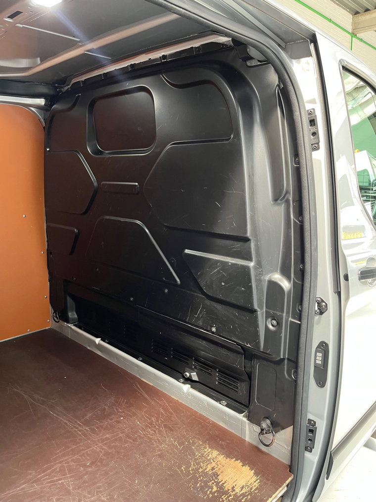 Vehicle Image 31