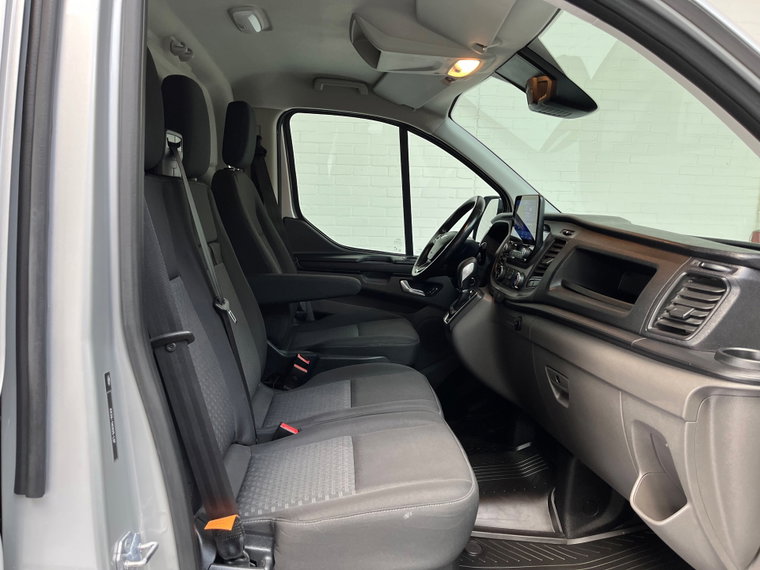 Vehicle Image 37