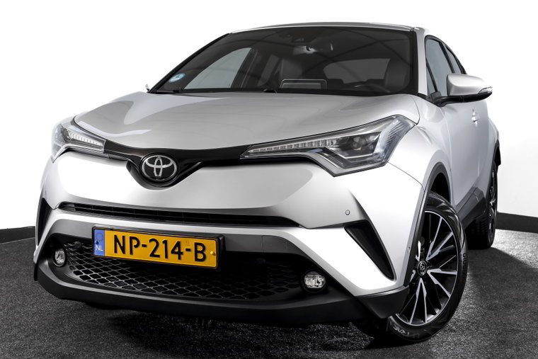 Vehicle Image 12