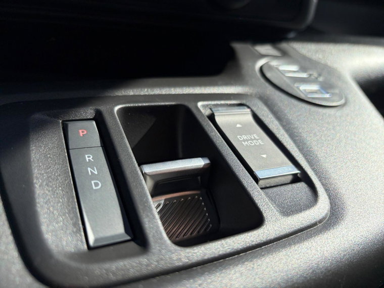 Vehicle Image 39