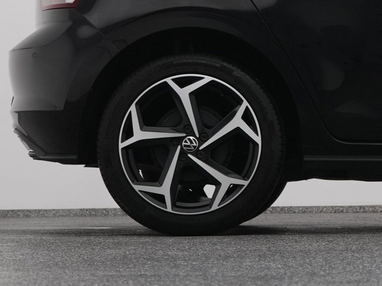 Vehicle Image 41