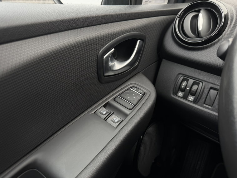 Vehicle Image 45