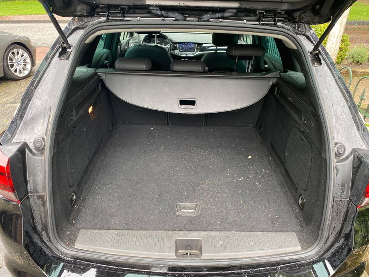 Vehicle Image 35
