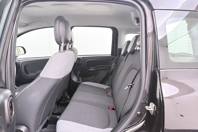 Vehicle Image 11
