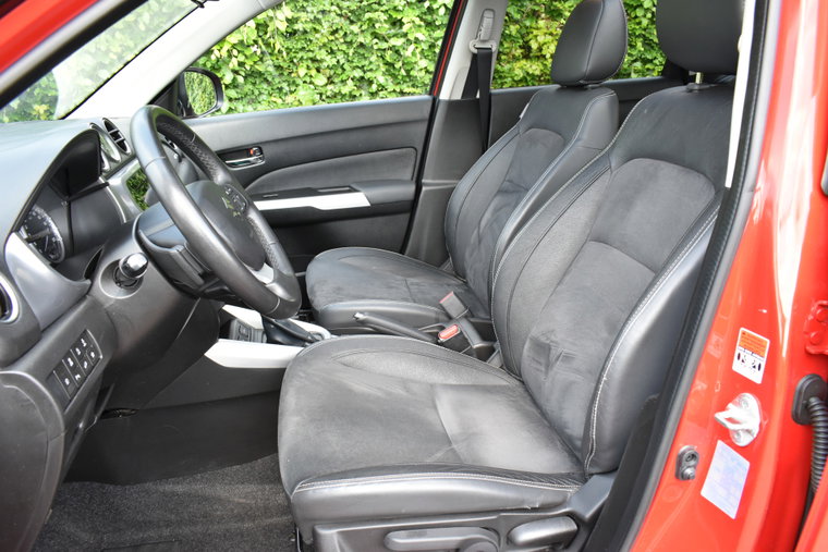 Vehicle Image 11