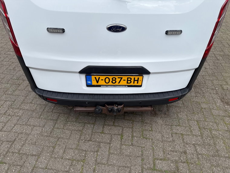 Vehicle Image 26