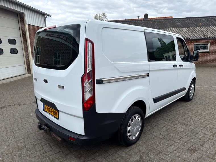 Vehicle Image 28