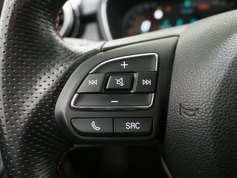 Vehicle Image 23