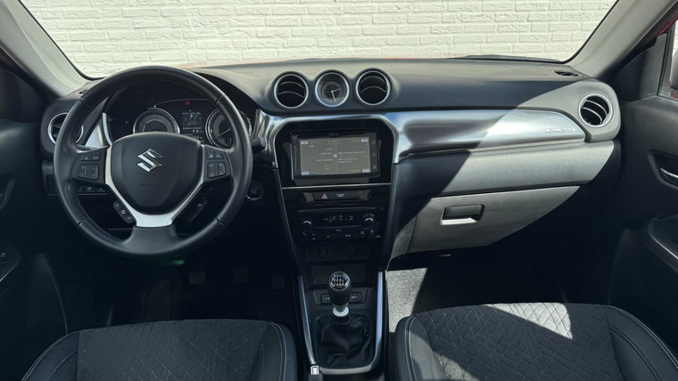 Vehicle Image 4