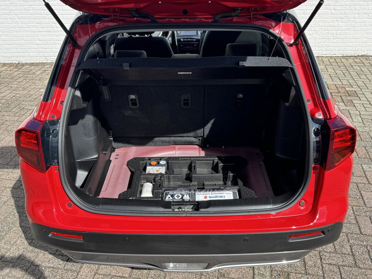 Vehicle Image 22