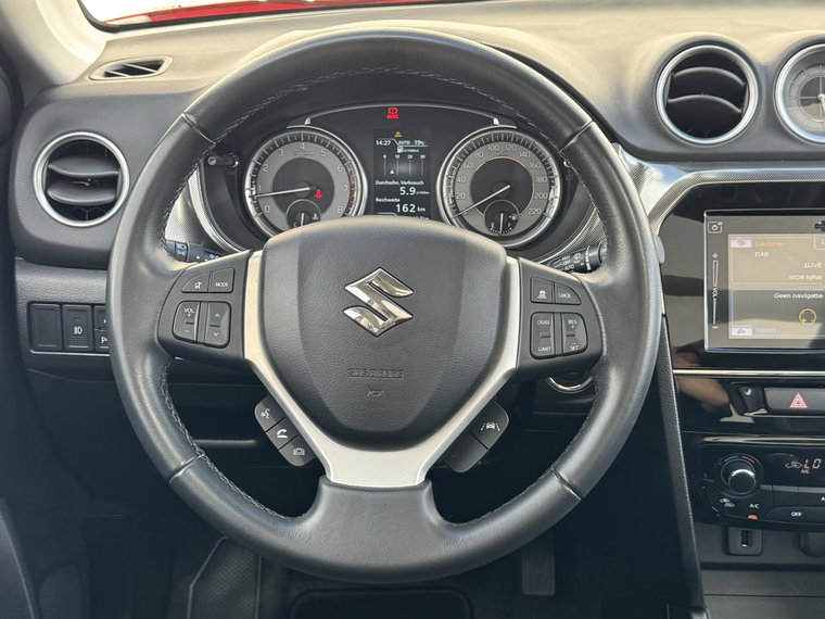 Vehicle Image 28