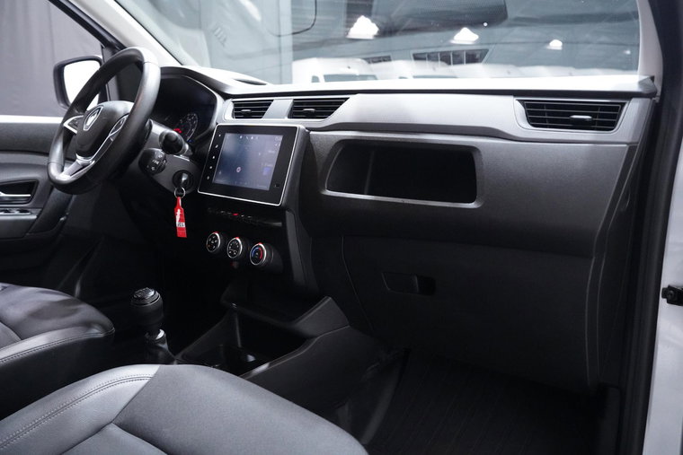 Vehicle Image 23