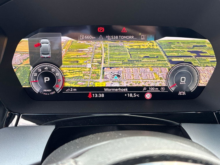 Vehicle Image 13