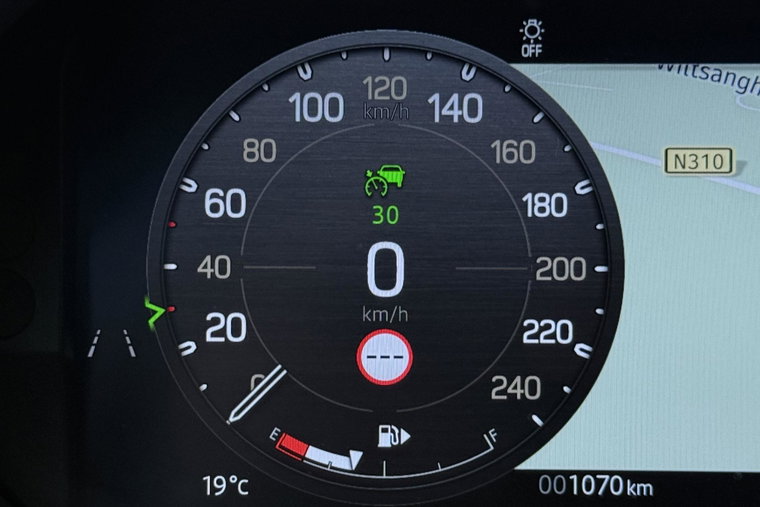 Vehicle Image 21