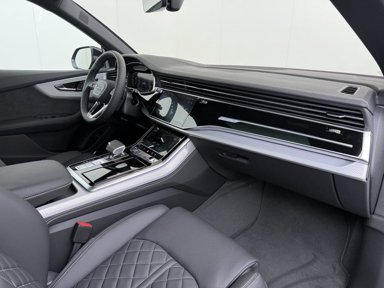 Vehicle Image 39