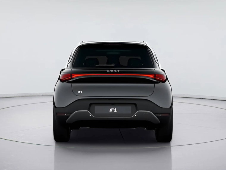 Vehicle Image 8