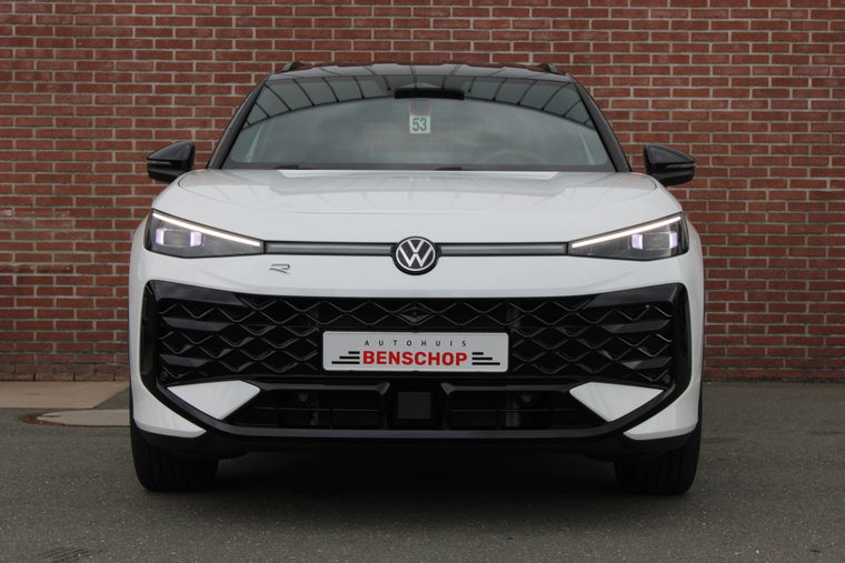 Vehicle Image 38
