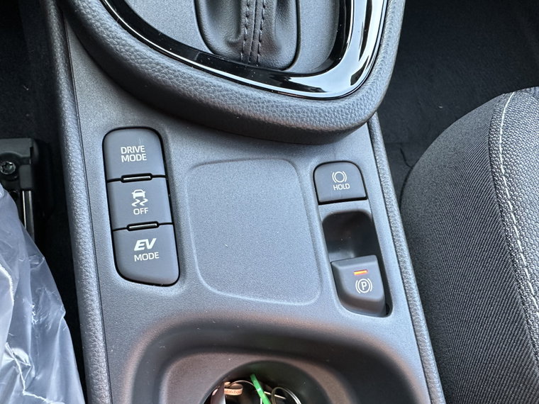 Vehicle Image 26