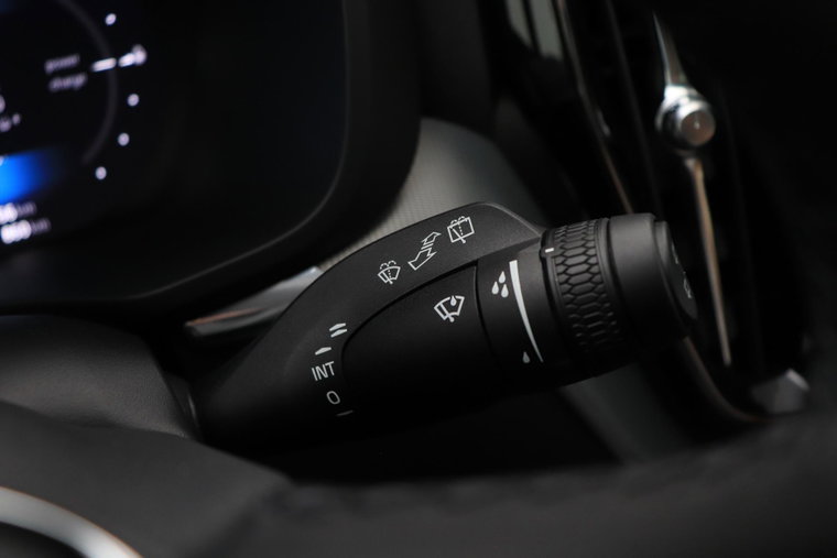 Vehicle Image 45