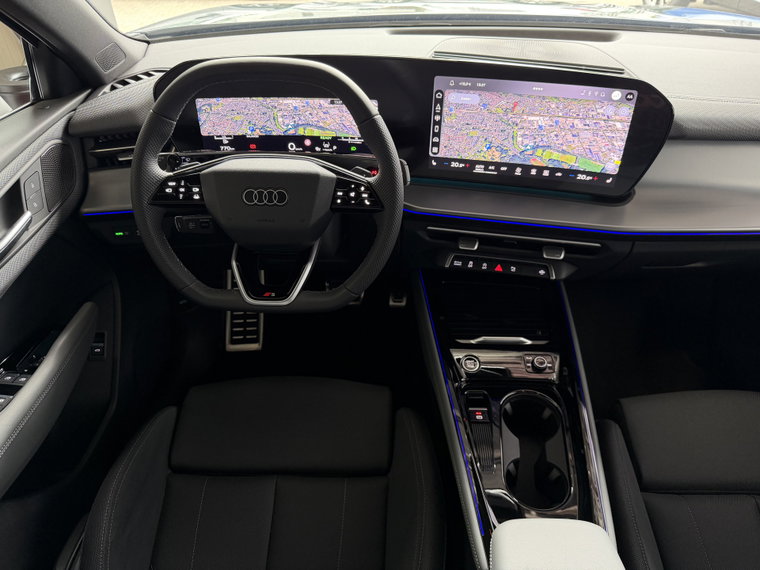 Vehicle Image 32