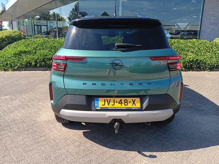 Vehicle Image 9