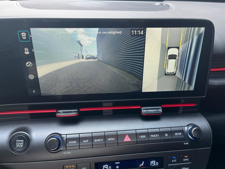Vehicle Image 37