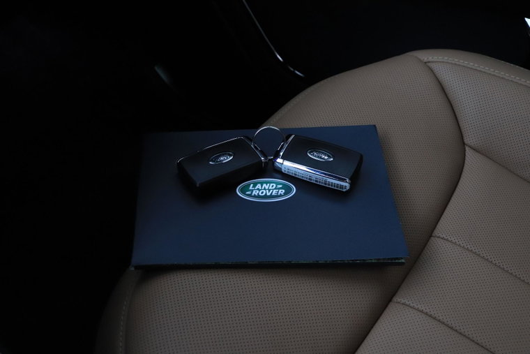 Vehicle Image 18