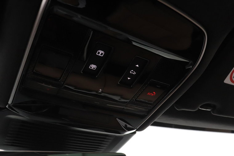 Vehicle Image 36