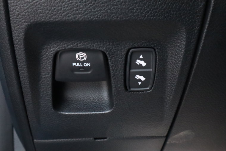 Vehicle Image 45