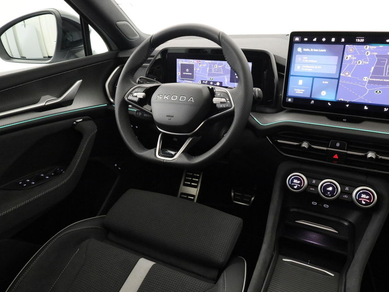 Vehicle Image 40