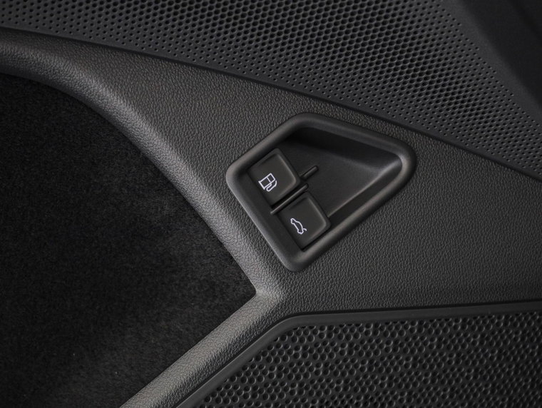 Vehicle Image 53