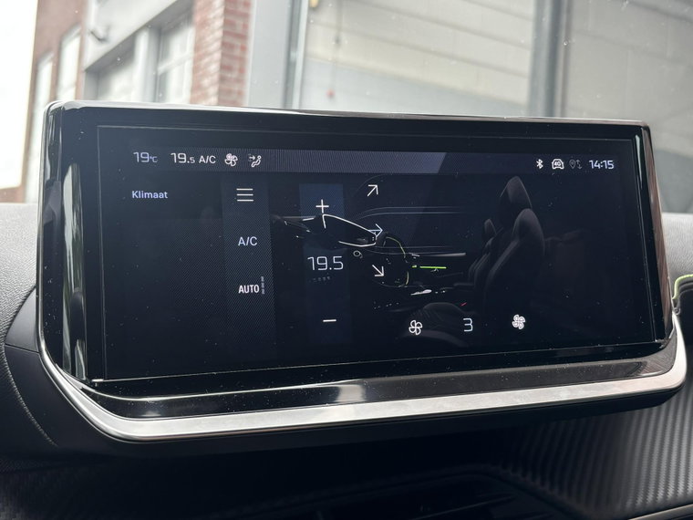 Vehicle Image 39