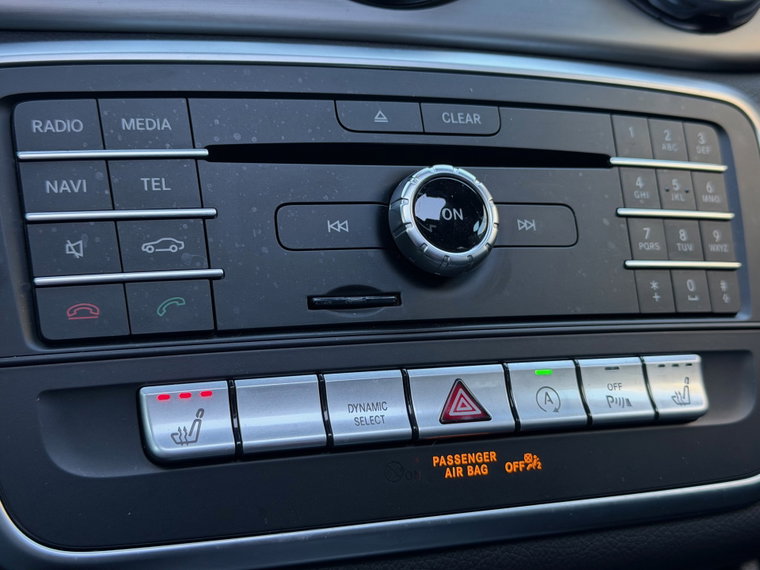 Vehicle Image 38