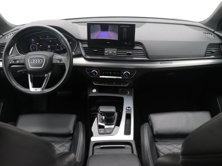 Vehicle Image 15