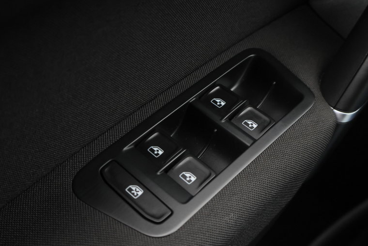 Vehicle Image 26