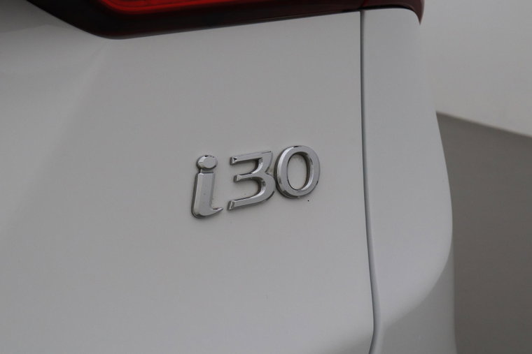 Vehicle Image 40