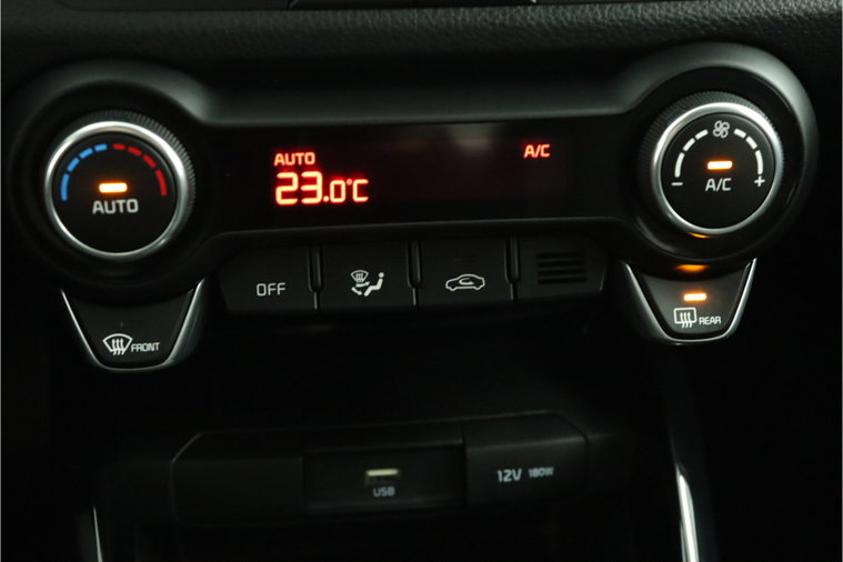 Vehicle Image 27