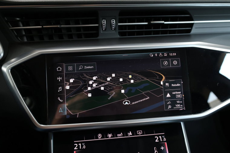 Vehicle Image 22