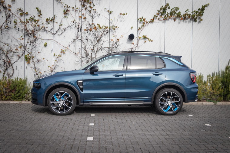 Vehicle Image 3
