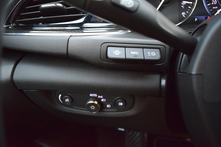 Vehicle Image 38