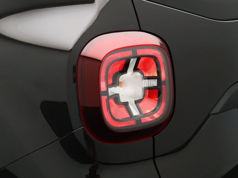 Vehicle Image 40