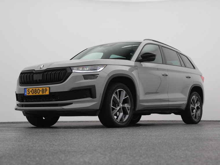 Vehicle Image 15