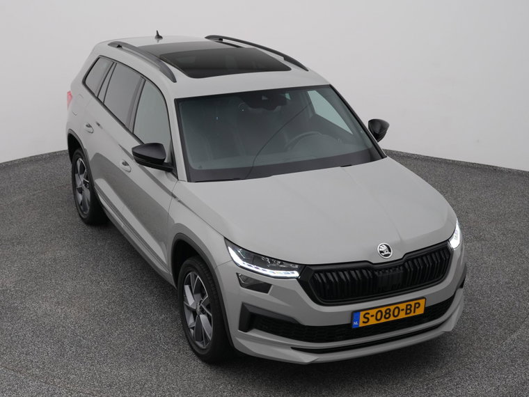 Vehicle Image 24