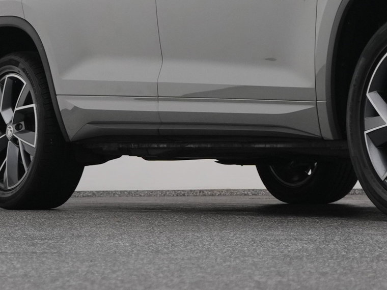 Vehicle Image 38