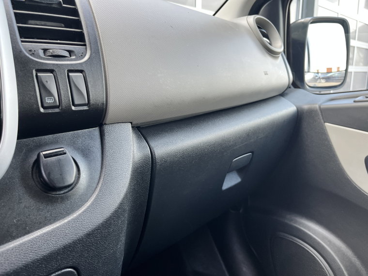Vehicle Image 33