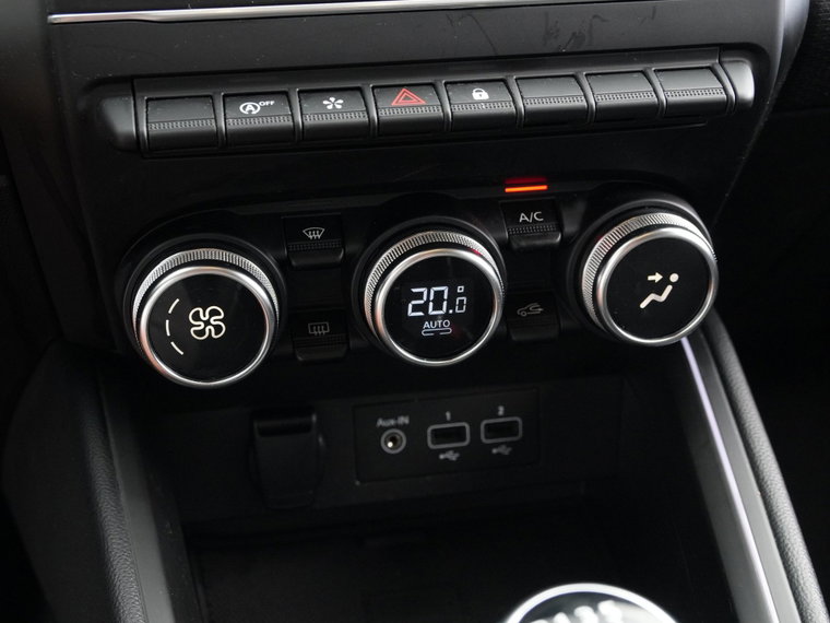 Vehicle Image 29