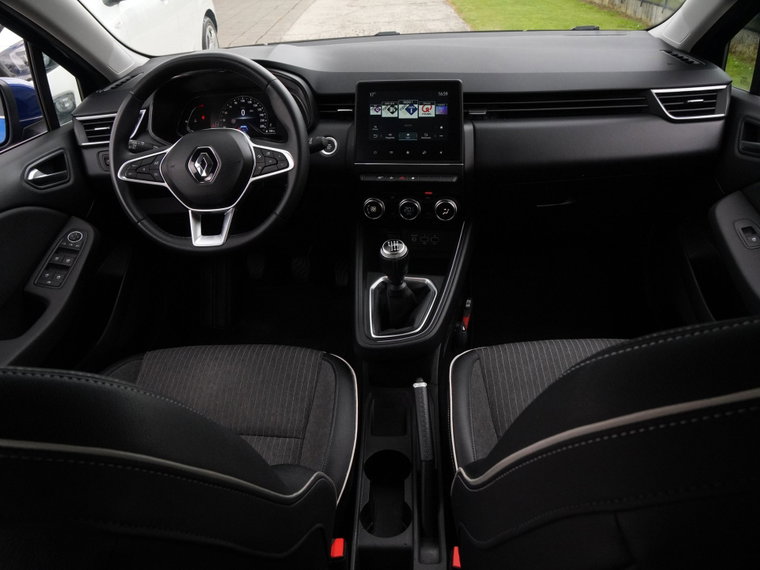 Vehicle Image 38