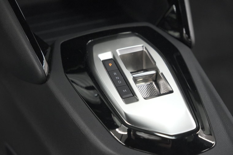 Vehicle Image 40