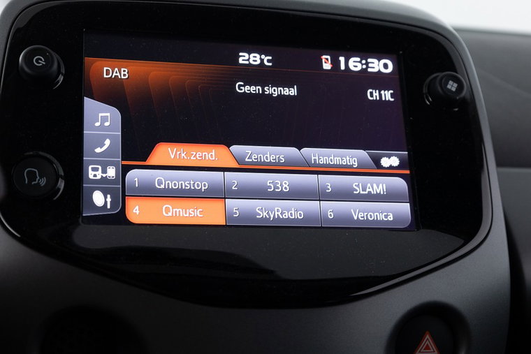 Vehicle Image 11