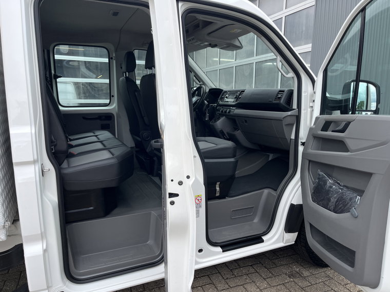 Vehicle Image 23